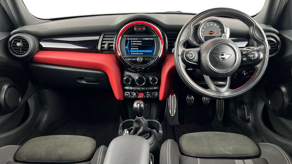 Mini Hatch 1.5 Cooper Sport II Comfortnav Pack AG19FWF Black #4