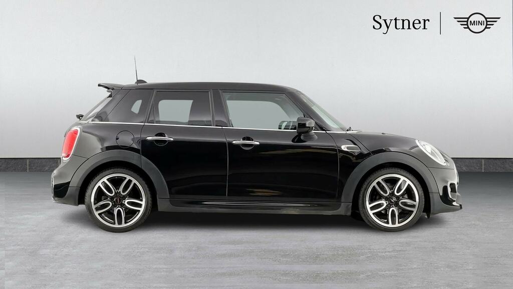 Mini Hatch 1.5 Cooper Sport II Comfortnav Pack AG19FWF Black #3