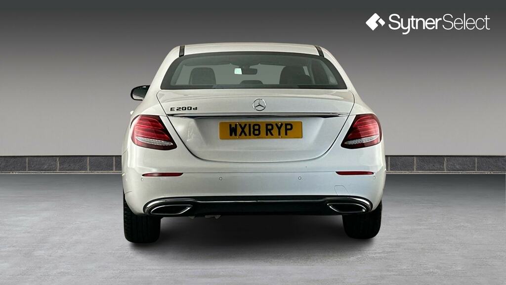 Mercedes-Benz E Class E200d Se 9G-tronic WX18RYP White #5