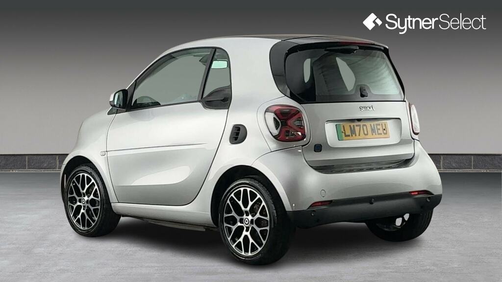 Smart Fortwo Coupe 60Kw Eq Prime Exclusive 17Kwh 22Kwch LM70MEU Silver #2