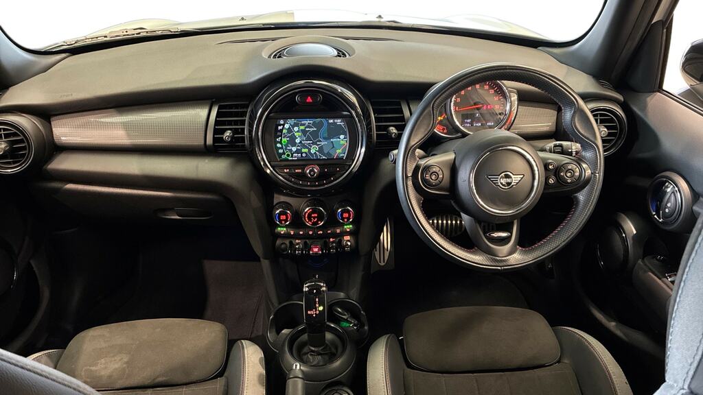 Mini Hatch 1.5 Cooper Sport II Comfortnav Pack WM70DWO White #6