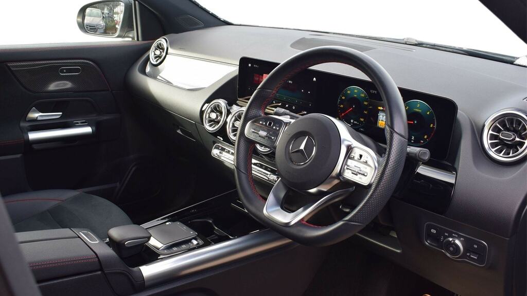Mercedes-Benz GLA Class Gla 220D 4Matic Amg Line Premium WT23EKV Black #3