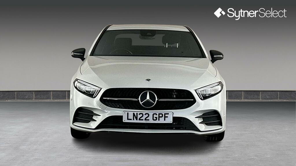 Mercedes-Benz A Class A200 Amg Line Premium Edition LN22GPF White #4