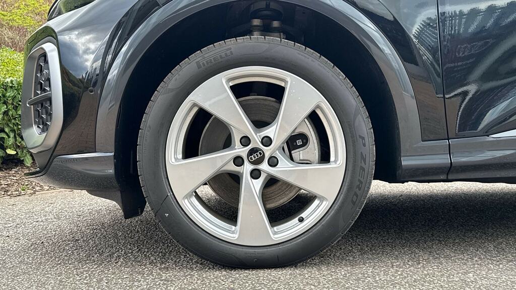 Audi Q5 2.0 Tdi Quattro S Line S Tronic Soundvision YH26LVT Black #5