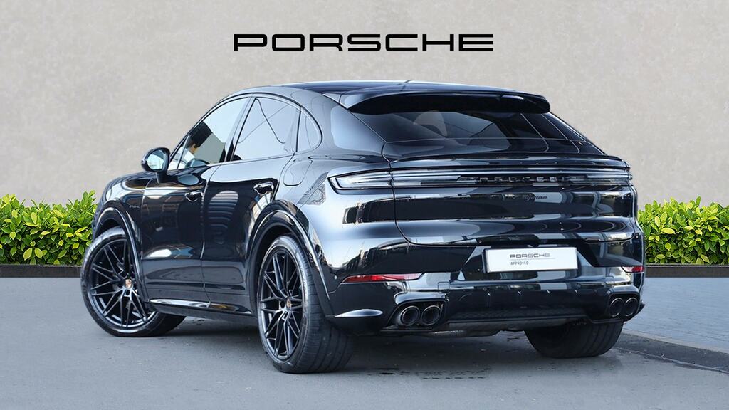 Porsche Cayenne E-hybrid Black Edition Tiptronic S SM75PNX Black #2