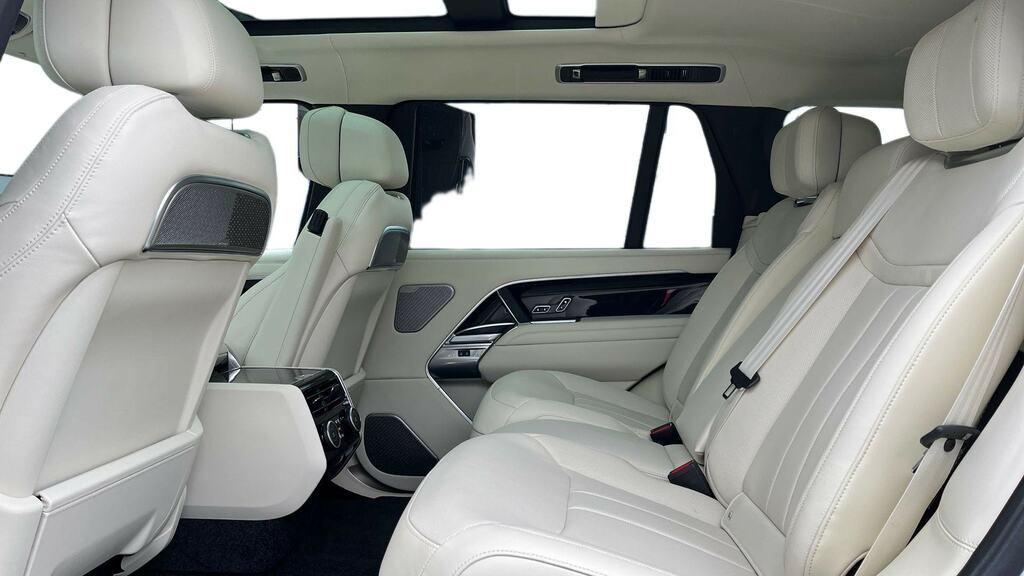 Land Rover Range Rover 3.0 D350 Lwb HS25ADV White #4