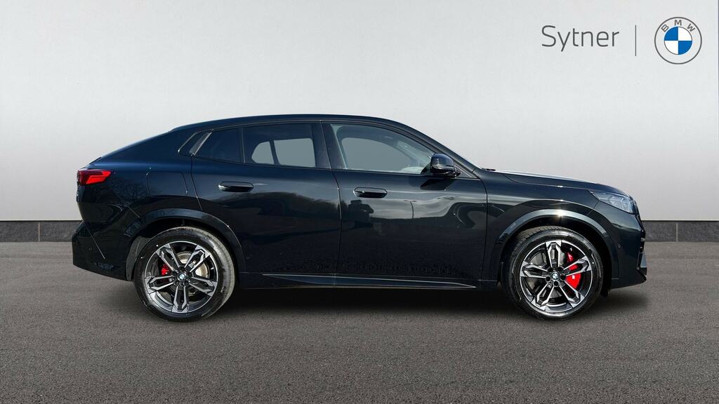 BMW iX2 150Kw Edrive20 Shadow Edition 65Kwh CK26YWY Black #3