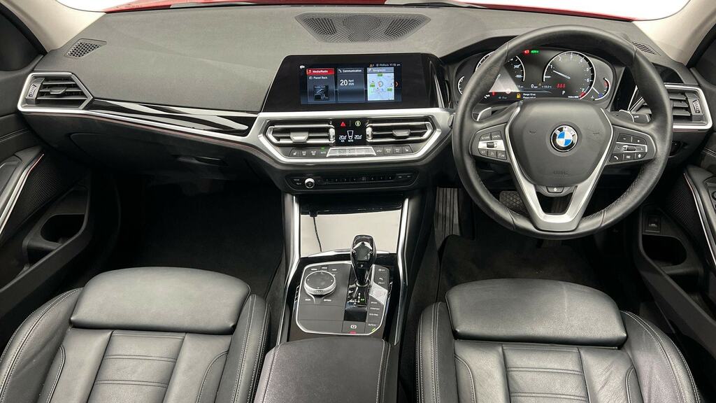 BMW 3 Series 320I Sport Step LM19YGH Red #4