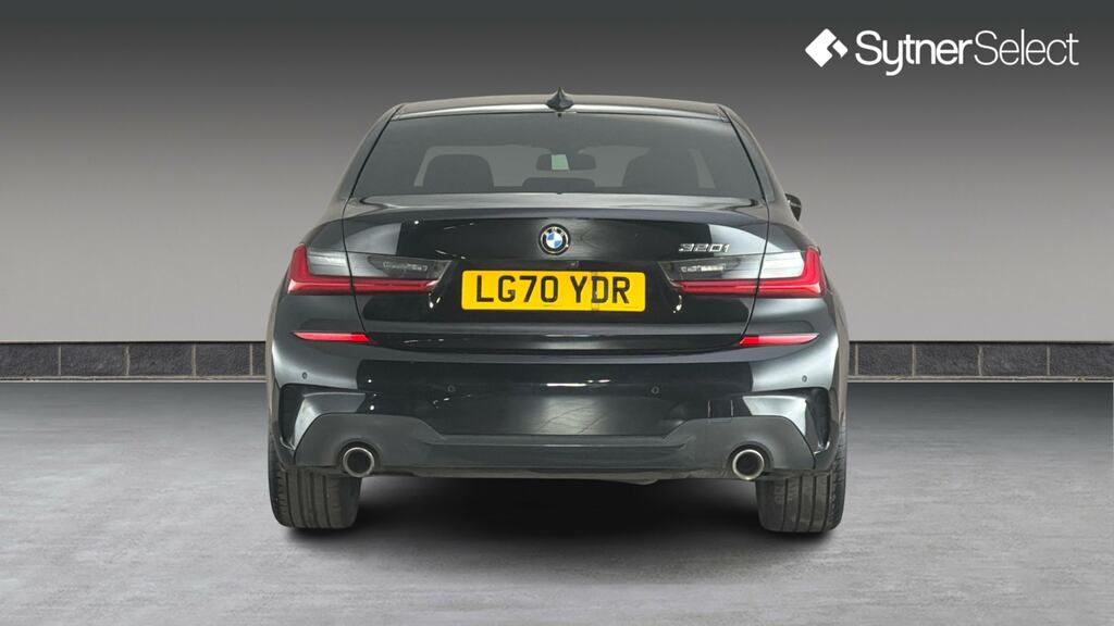 BMW 3 Series 320I M Sport Step LG70YDR Black #5