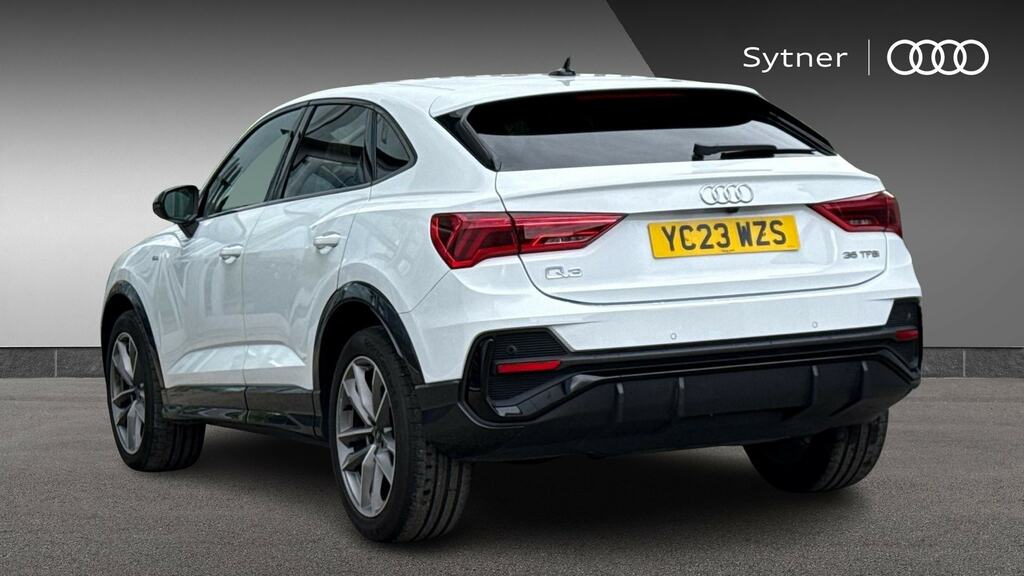 Audi Q3 35 Tfsi Black Edition S Tronic Cs Pack YC23WZS White #3