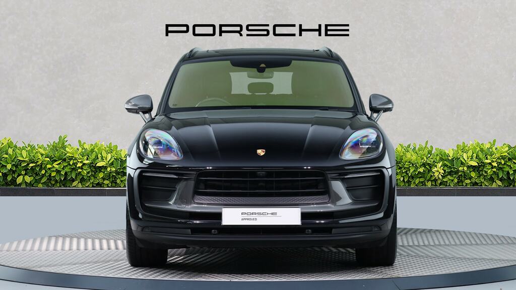 Porsche Macan T Pdk GX73VLS Black #2