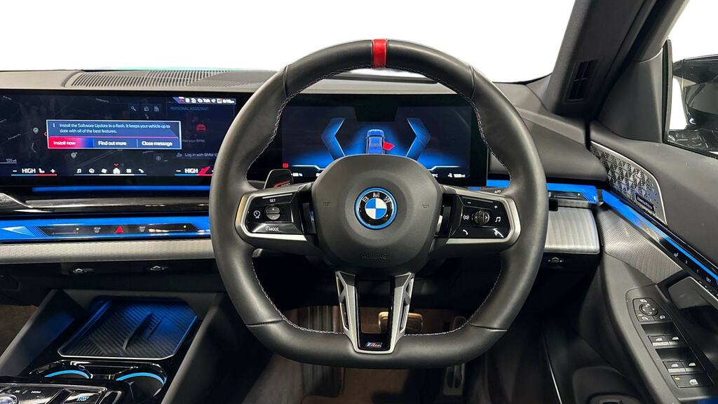 BMW i5 442Kw M60 Xdrive 84Kwh YF74RBX Black #5