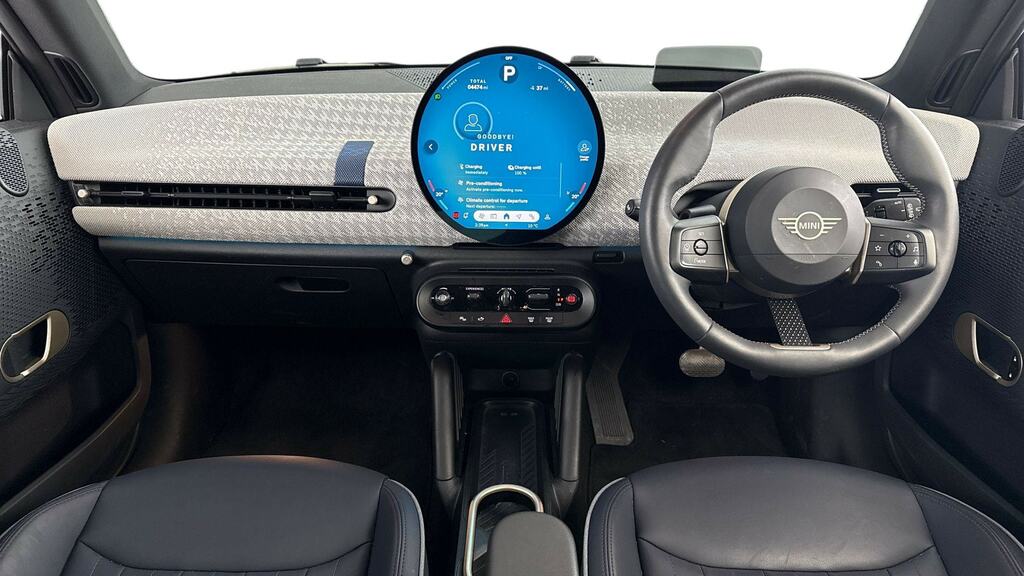 Mini Hatch 135Kw E Exclusive 41Kwh OW74UKF Blue #4