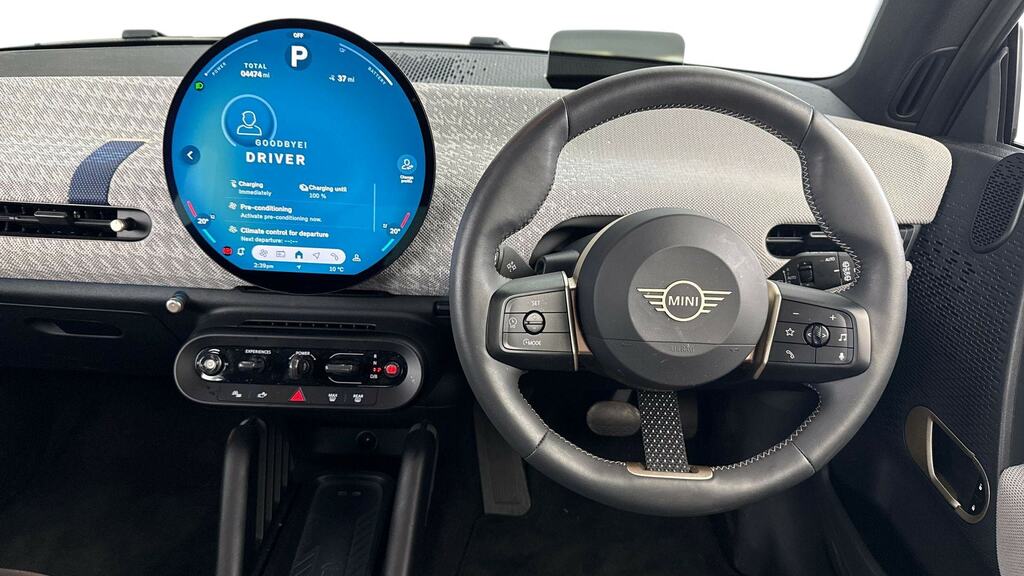 Mini Hatch 135Kw E Exclusive 41Kwh OW74UKF Blue #5