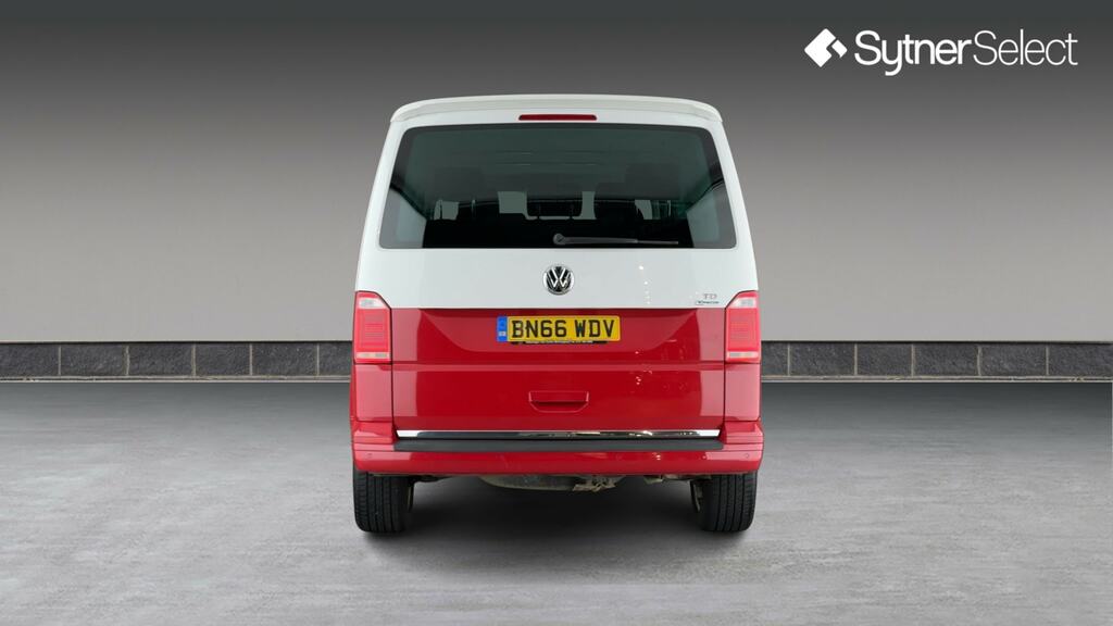 Volkswagen Caravelle 2.0 Tdi Bluemotion Tech 204 Generation Six Dsg BN66WDV Red #5