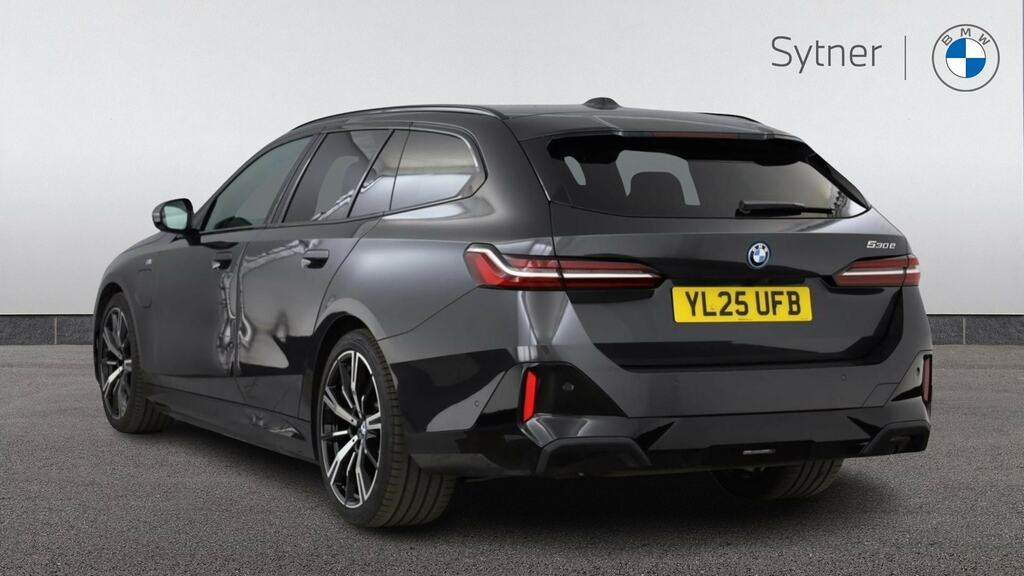 BMW 5 Series 530E M Sport YL25UFB Grey #2