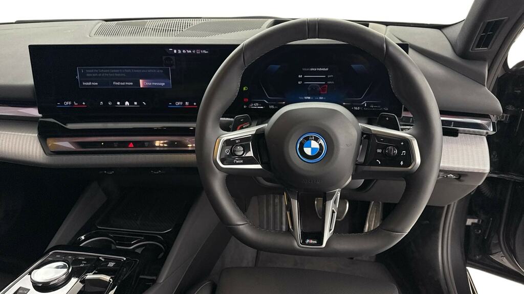 BMW 5 Series 530E M Sport YL25UFB Grey #5