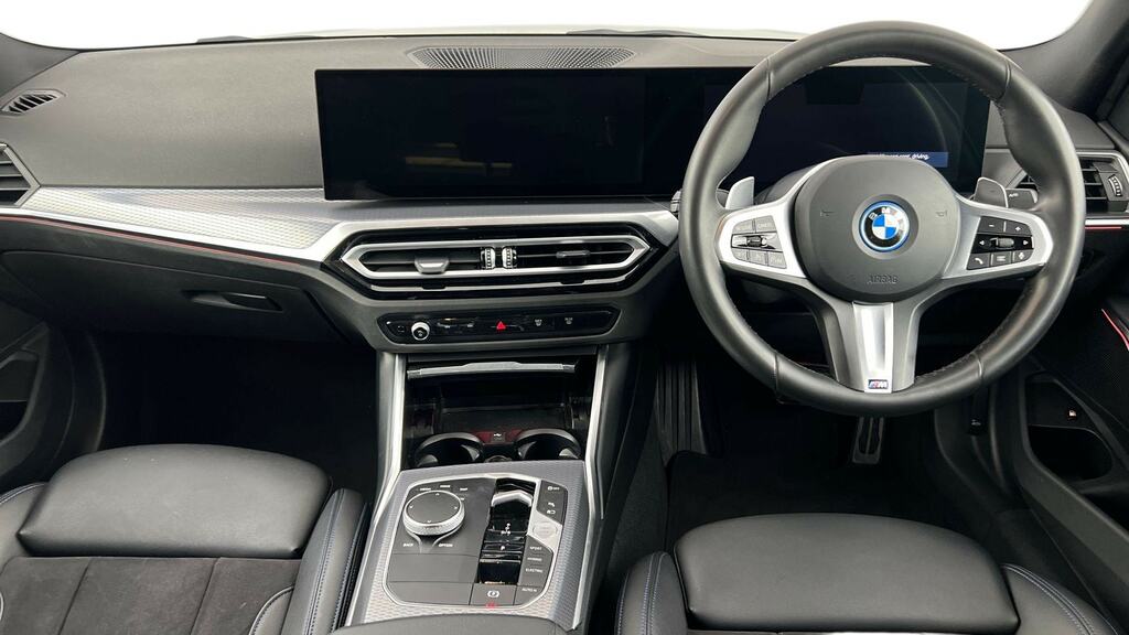 BMW 3 Series 330E M Sport Step AO24LPU Black #4