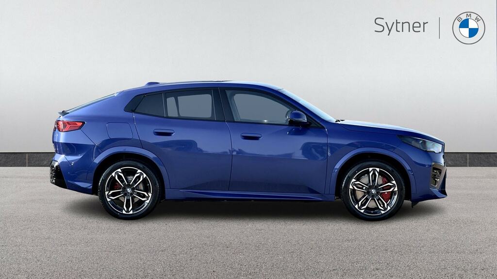 BMW iX2 230Kw Xdrive30 Shadow Edition 65Kwh VO26WRT Blue #3