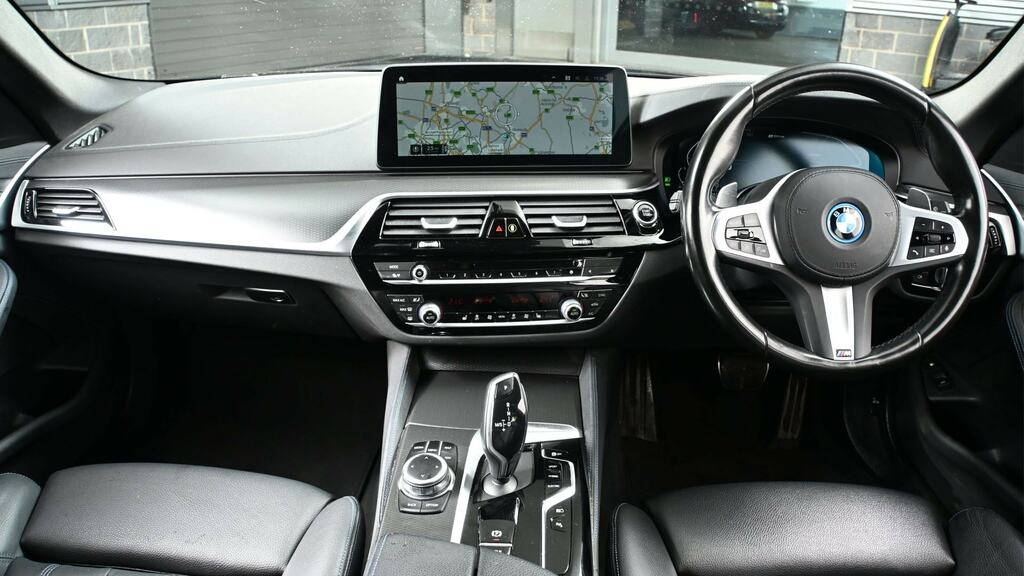 BMW 5 Series 530E M Sport KM22AFV Black #4