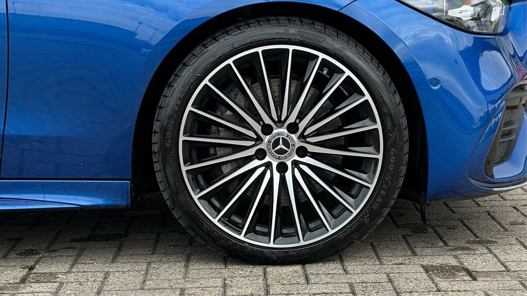 Mercedes-Benz C Class C220d Amg Line Premium Plus 9G-tronic KX25VAY Blue #5