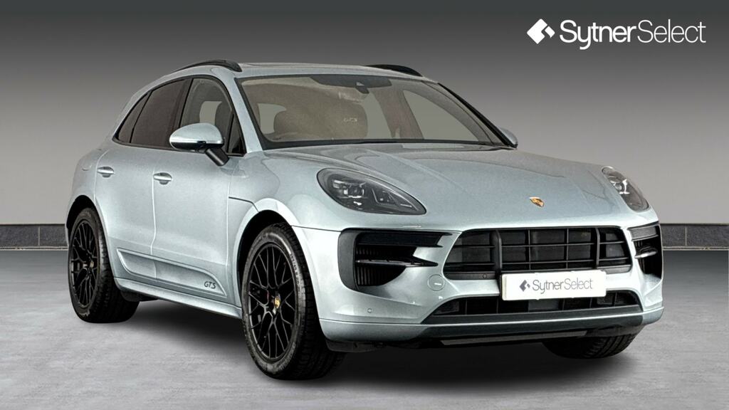 Porsche Macan Gts Pdk Silver