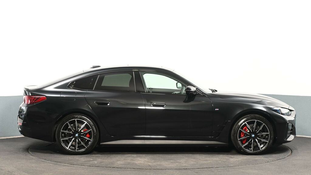 BMW i4 440Kw M60 83.9Kwh BX26YKD Black #3