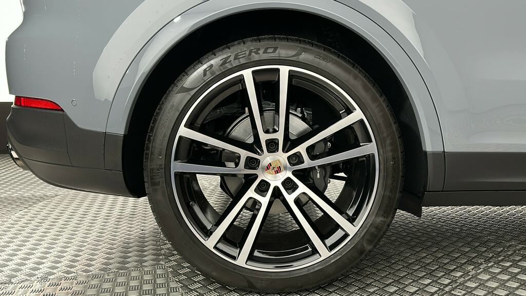 Porsche Cayenne Tiptronic S 5 Seat VK75DLO Grey #6