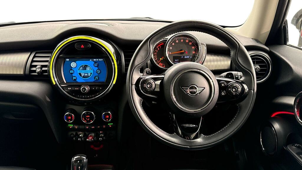 Mini Hatch 2.0 Cooper S Exclusive II Comfortnav LG69SVR Red #5