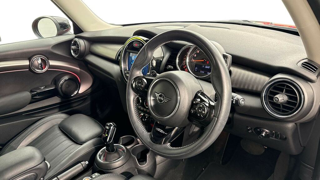 Mini Hatch 2.0 Cooper S Exclusive II Comfortnav LG69SVR Red #6