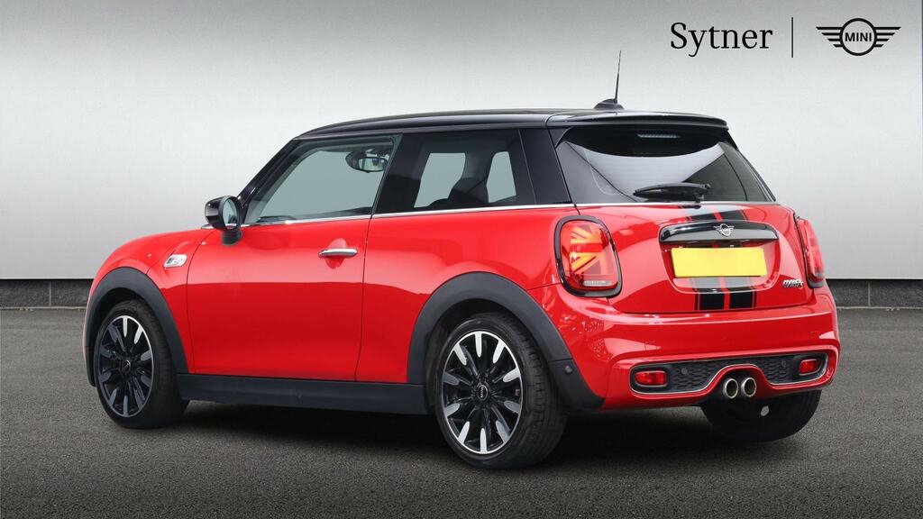 Mini Hatch 2.0 Cooper S Exclusive II Comfortnav LG69SVR Red #2