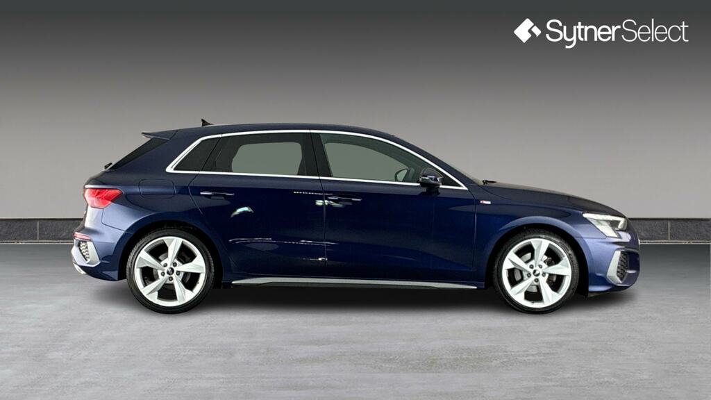 Audi A3 30 Tdi S Line S Tronic EO22FYG Blue #3