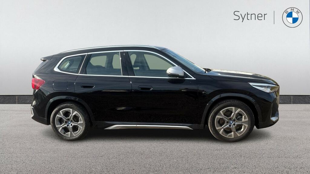 BMW iX1 230Kw Xdrive30 Xline 65Kwh RO24KVX Black #3