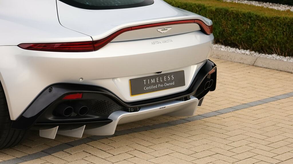 Aston Martin V8 Vantage V8 Silver #35