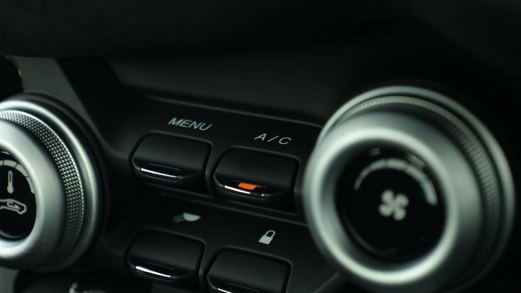 Aston Martin V8 Vantage V8 Silver #60