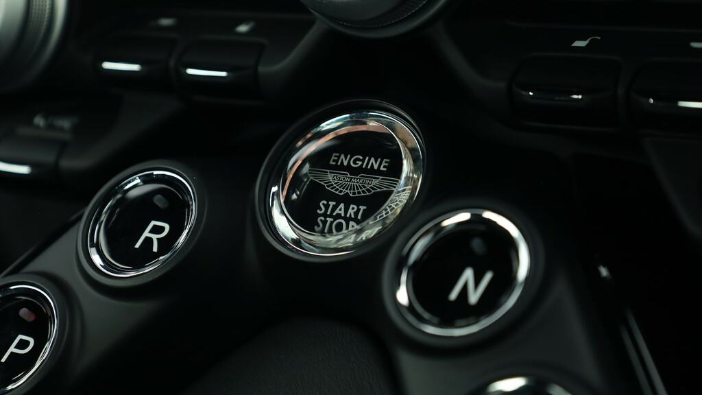 Aston Martin V8 Vantage V8 Silver #59