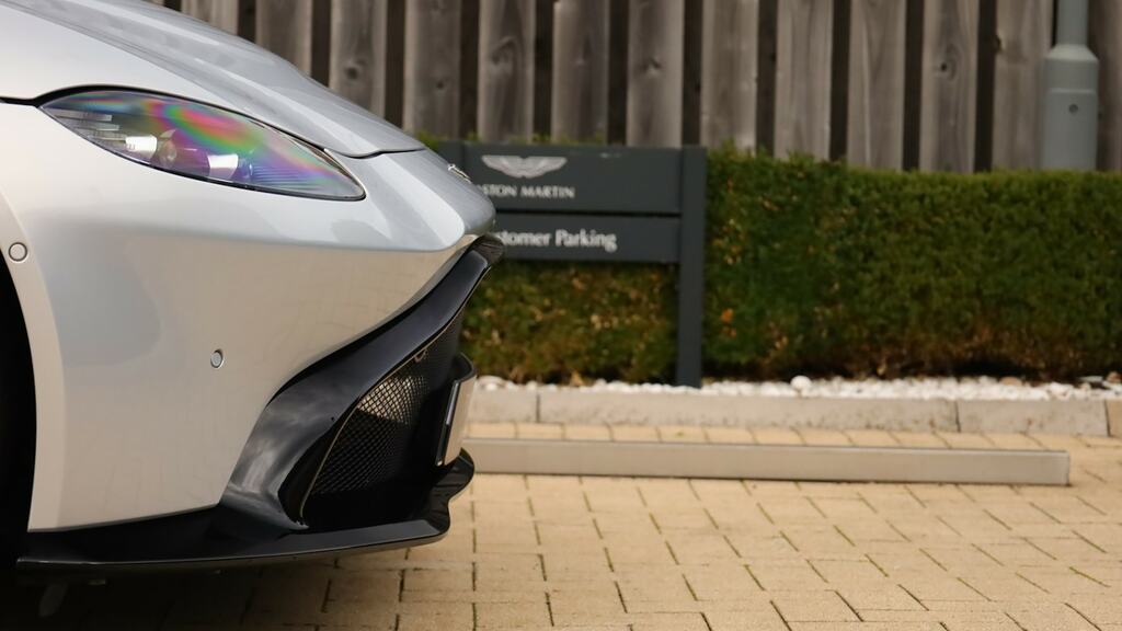 Aston Martin V8 Vantage V8 Silver #27
