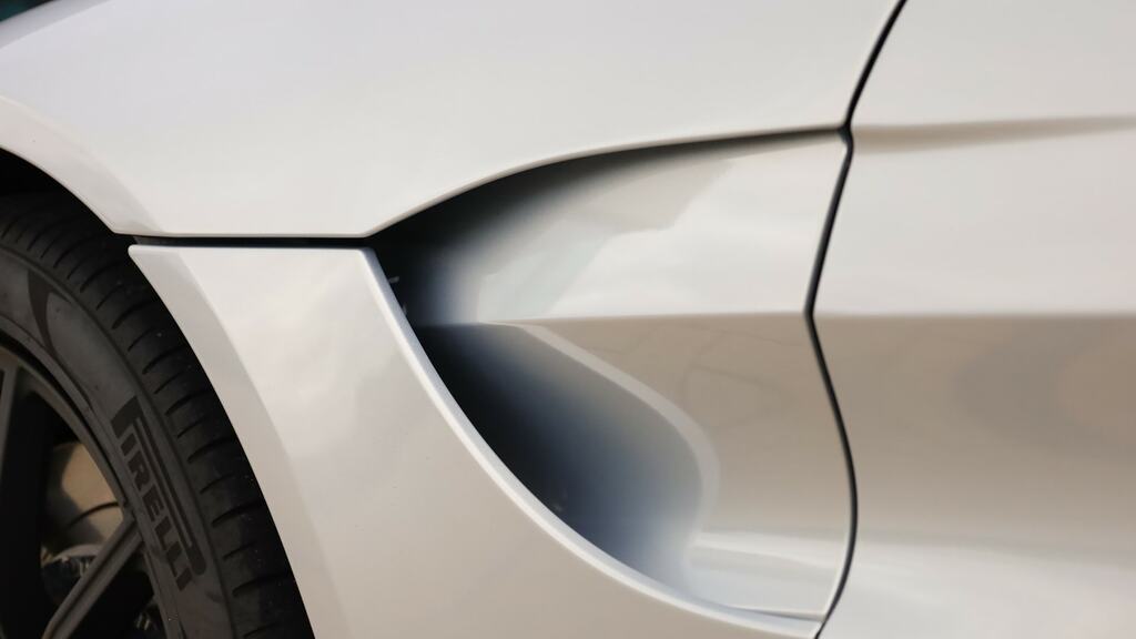 Aston Martin V8 Vantage V8 Silver #44