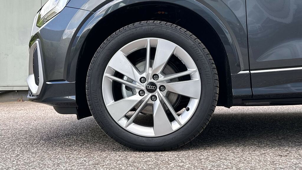 Audi Q2 35 Tfsi S Line S Tronic YK26GUW Grey #5