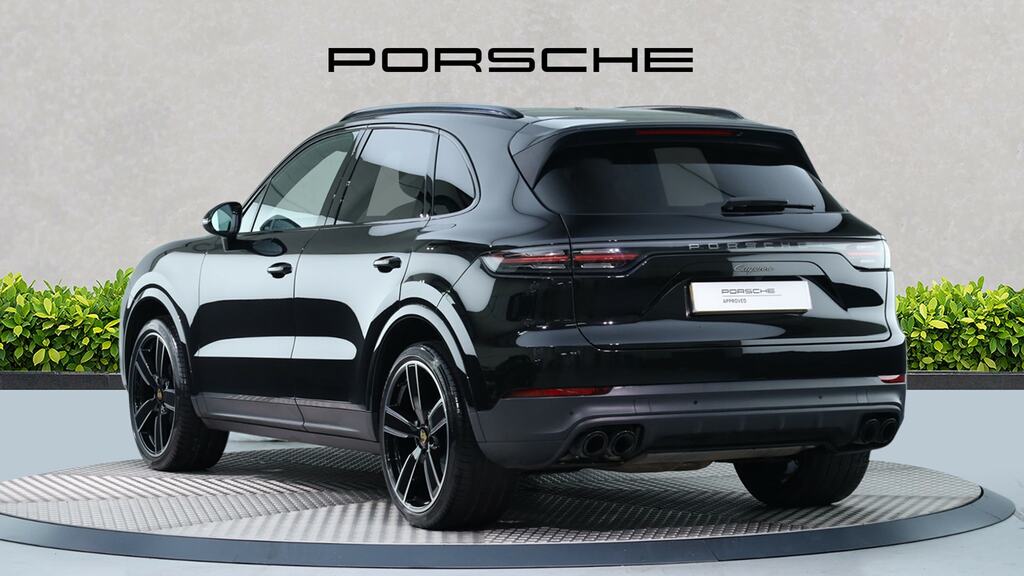 Porsche Cayenne Platinum Edition Tiptronic S NC23XGE Black #5
