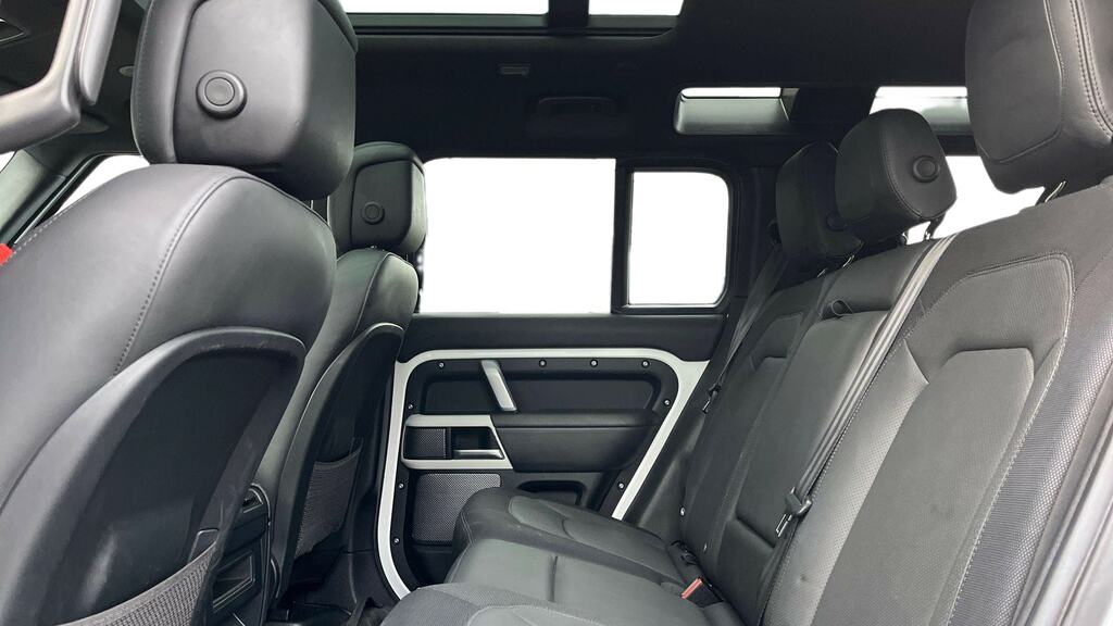 Land Rover Defender 110 2.0 P400e X-dynamic Hse 110 HK72FKS White #4