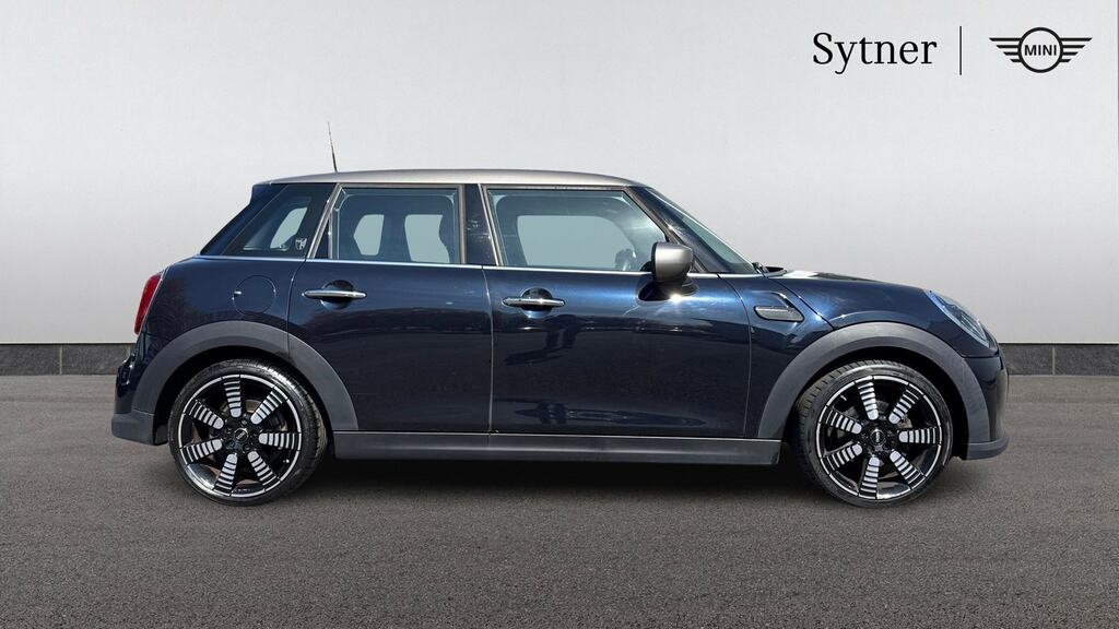 Mini Hatch 1.5 Cooper Exclusive CA22LPZ Black #3