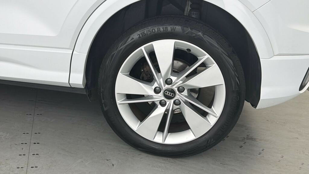 Audi Q2 35 Tfsi S Line S Tronic Cs RE21JYT White #5