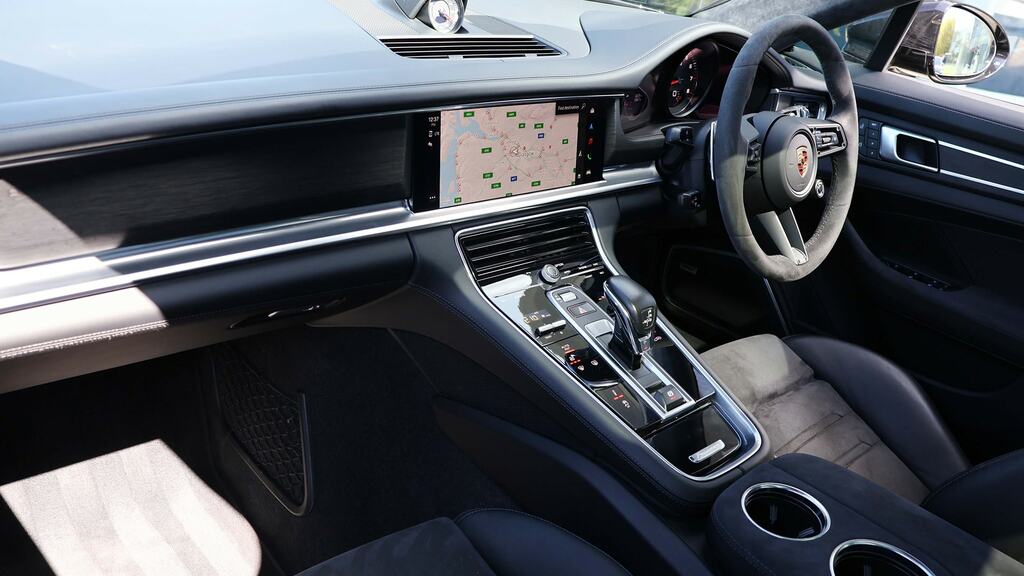 Porsche Panamera 4.0 V8 Gts Pdk Black #3