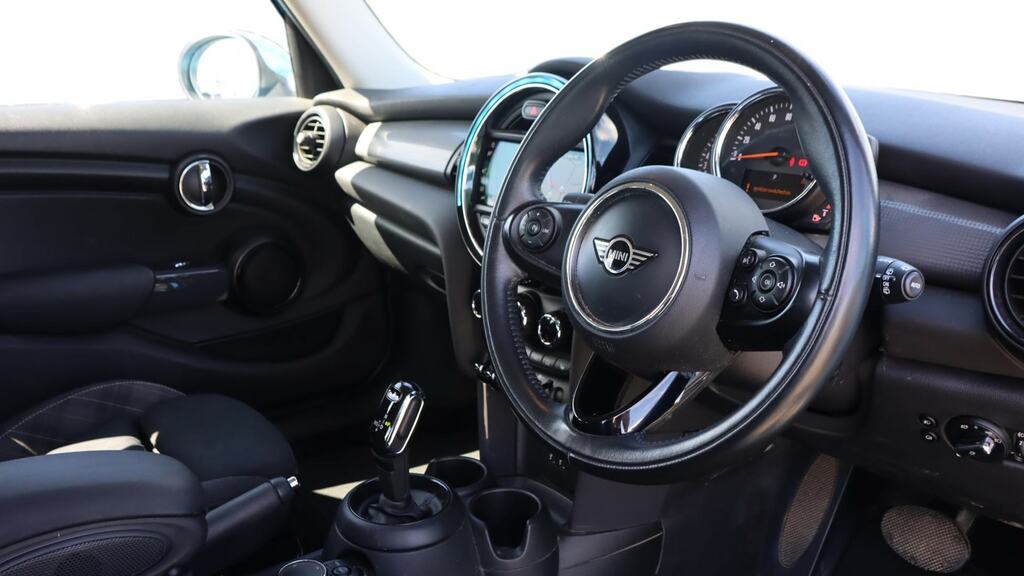 Mini Hatch 1.5 Cooper Classic II Comfortnav Pack WP19ECX Blue #6