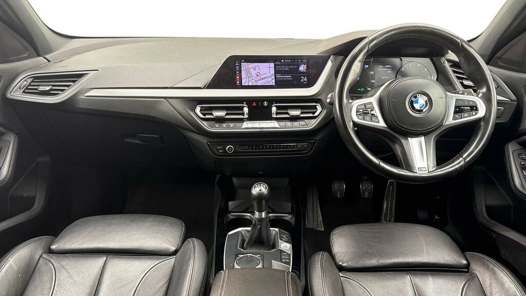 BMW 1 Series 118I M Sport FD70TKK White #4
