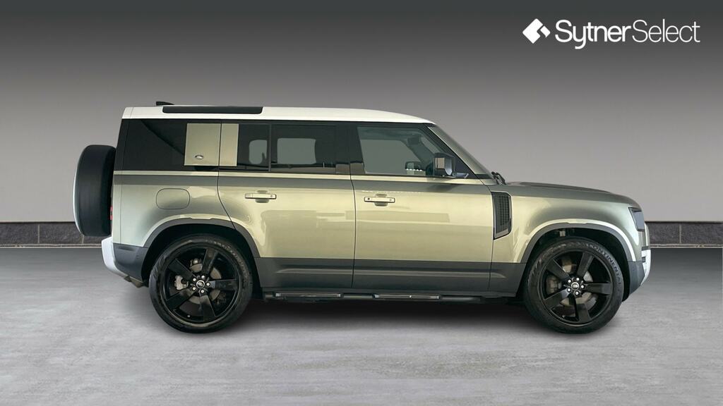 Land Rover Defender 110 2.0 P300 Se 110 Green #3