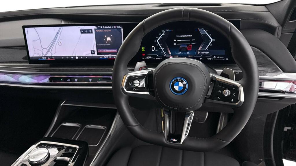 BMW 7 Series 750E Xdrive M Sport YH25OYF Black #5