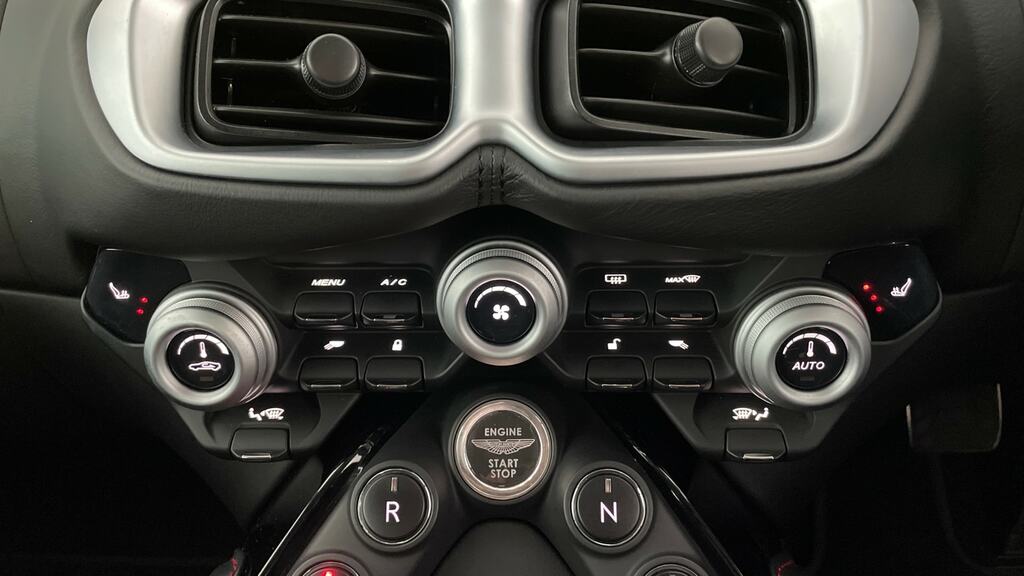 Aston Martin V8 Zf 8 Speed Blue #16