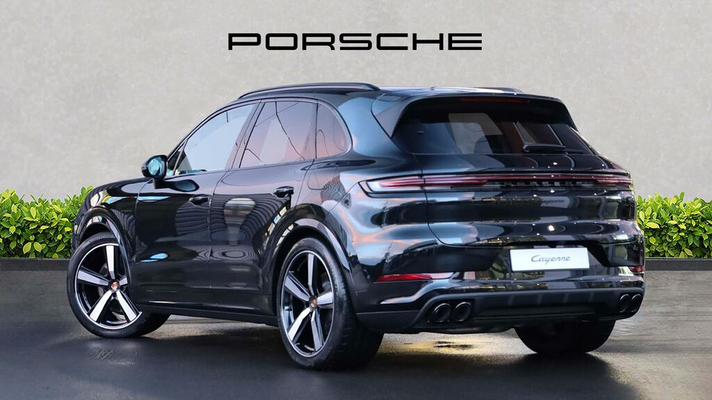 Porsche Cayenne E-hybrid Black Edition Tiptronic S SM75VCG Black #2